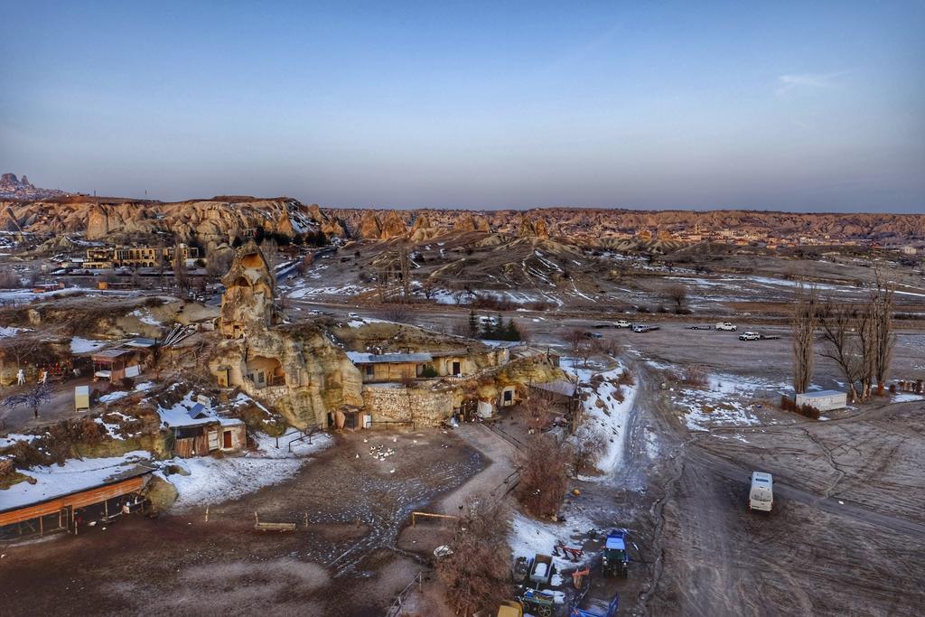 Отель Natureland Cave Гореме Экстерьер фото